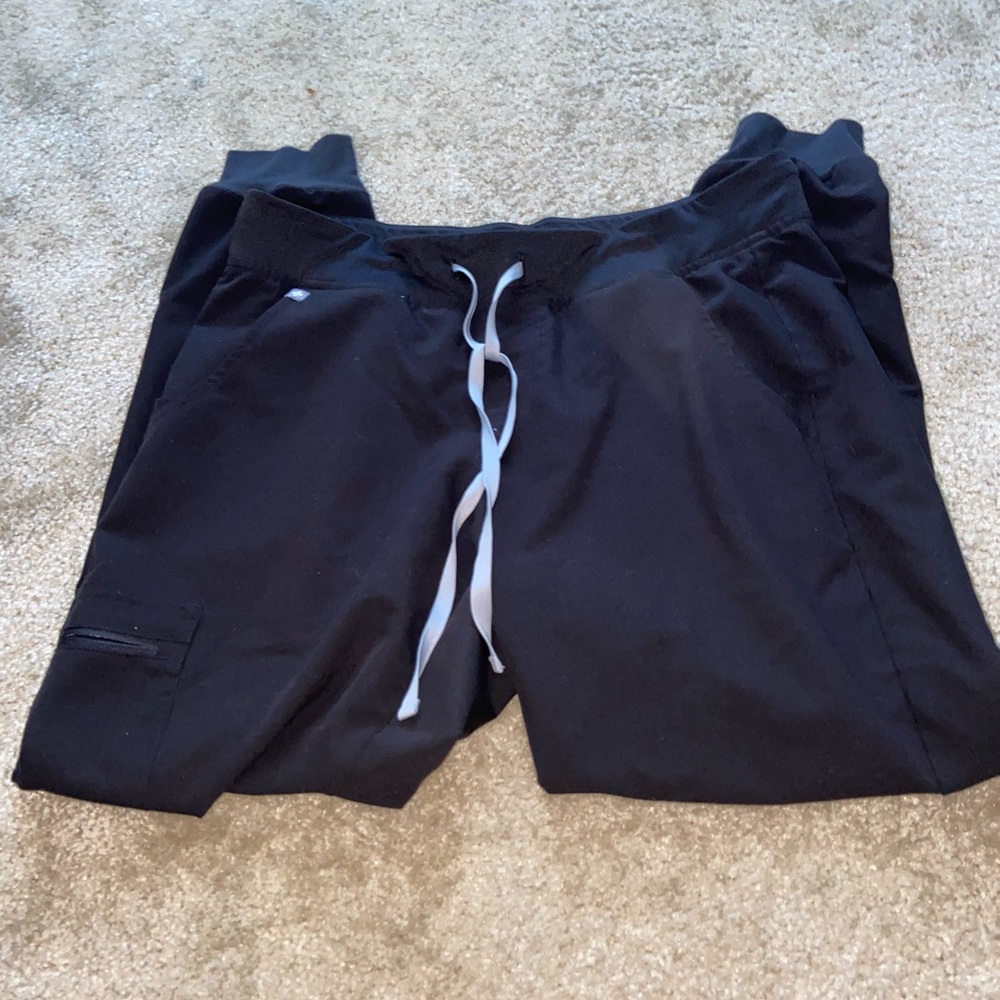 Figs jogger scrubs